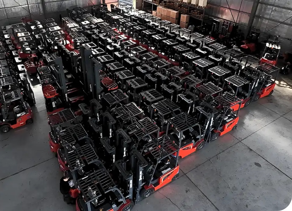 Flota de autoelevadores Heli